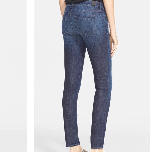 Vince Jeans Light Wash Dylan Skinny - Picture 2 of 10